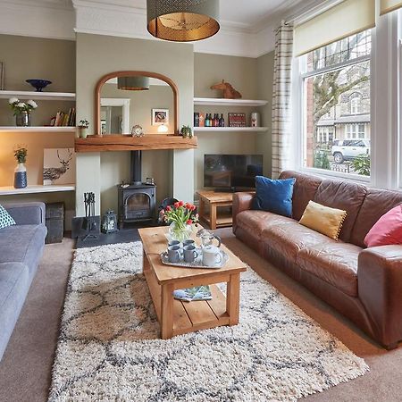 Acorn Lodge Харрогейт Экстерьер фото