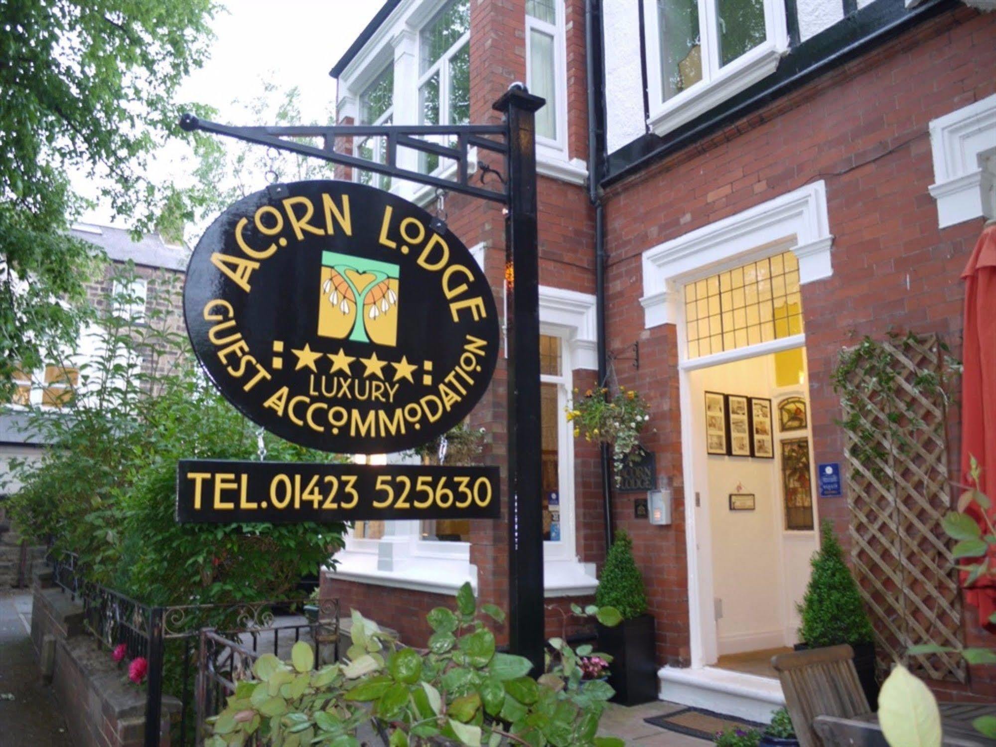 Acorn Lodge Харрогейт Экстерьер фото